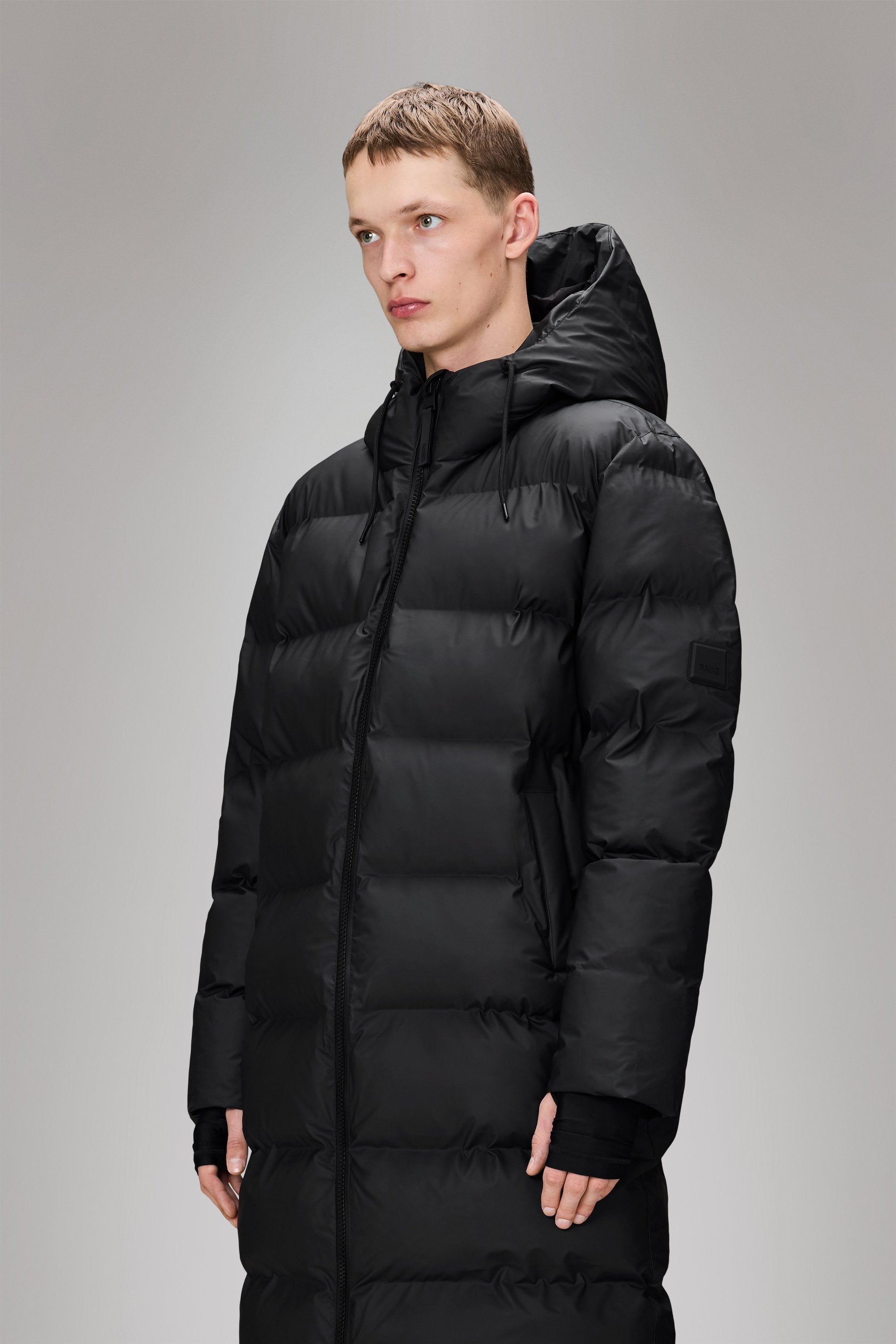 Rains - Cleaner Winterparka mit maximalem Wetterschutz