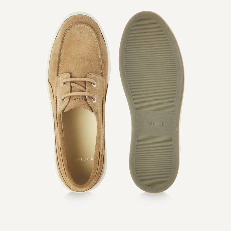 Nubikk - Stilvoller Sneaker mit Schiffschuh Elementen in Eiche - Jiro Yacht