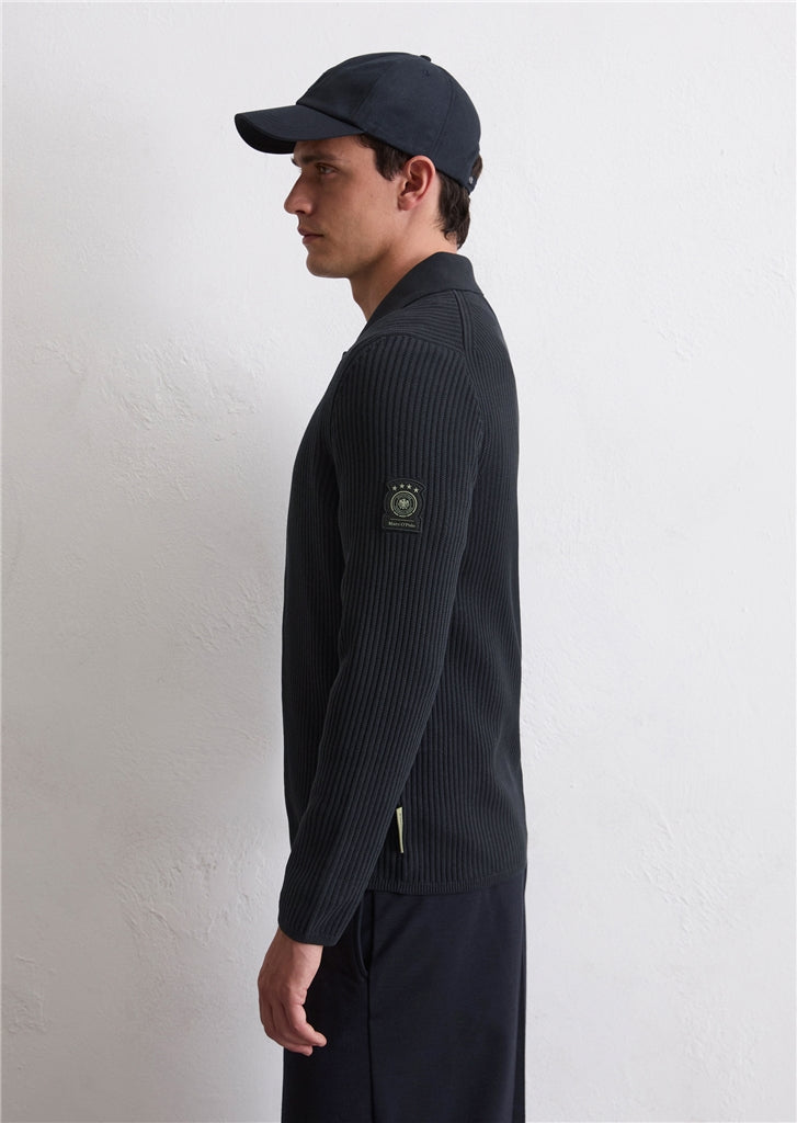 Marc O'Polo x DFB - Strickjacke zum Knöpfen mit Rippstruktur