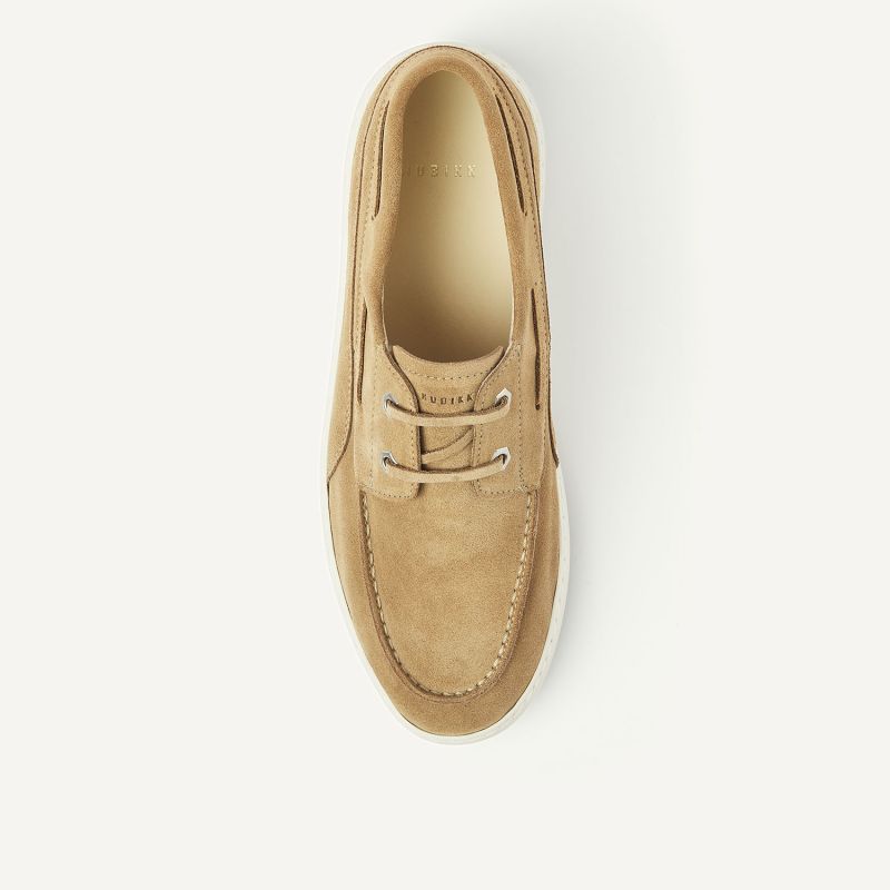 Nubikk - Stilvoller Sneaker mit Schiffschuh Elementen in Eiche - Jiro Yacht