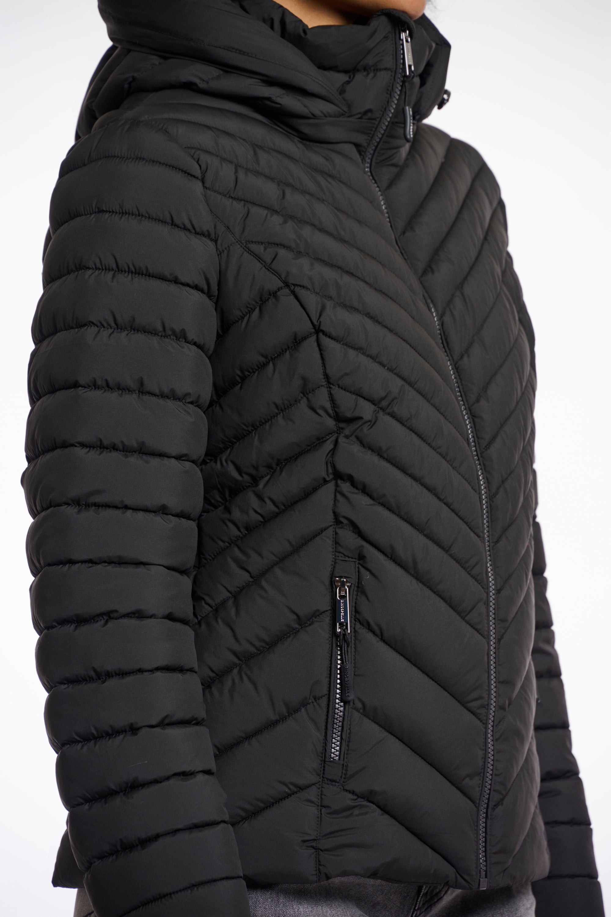 Rino & Pelle - Steppjacke mit abnehmbarer Kapuze - Erin