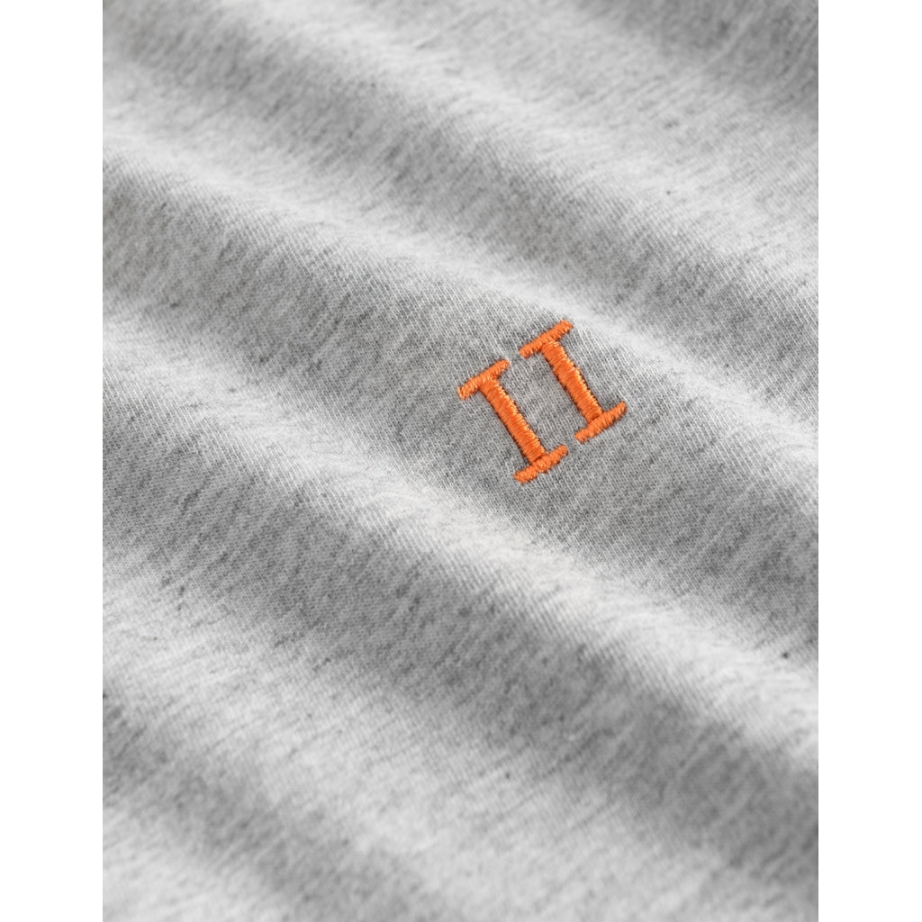 Les Deux - Basic T-Shirt mit Stickerei