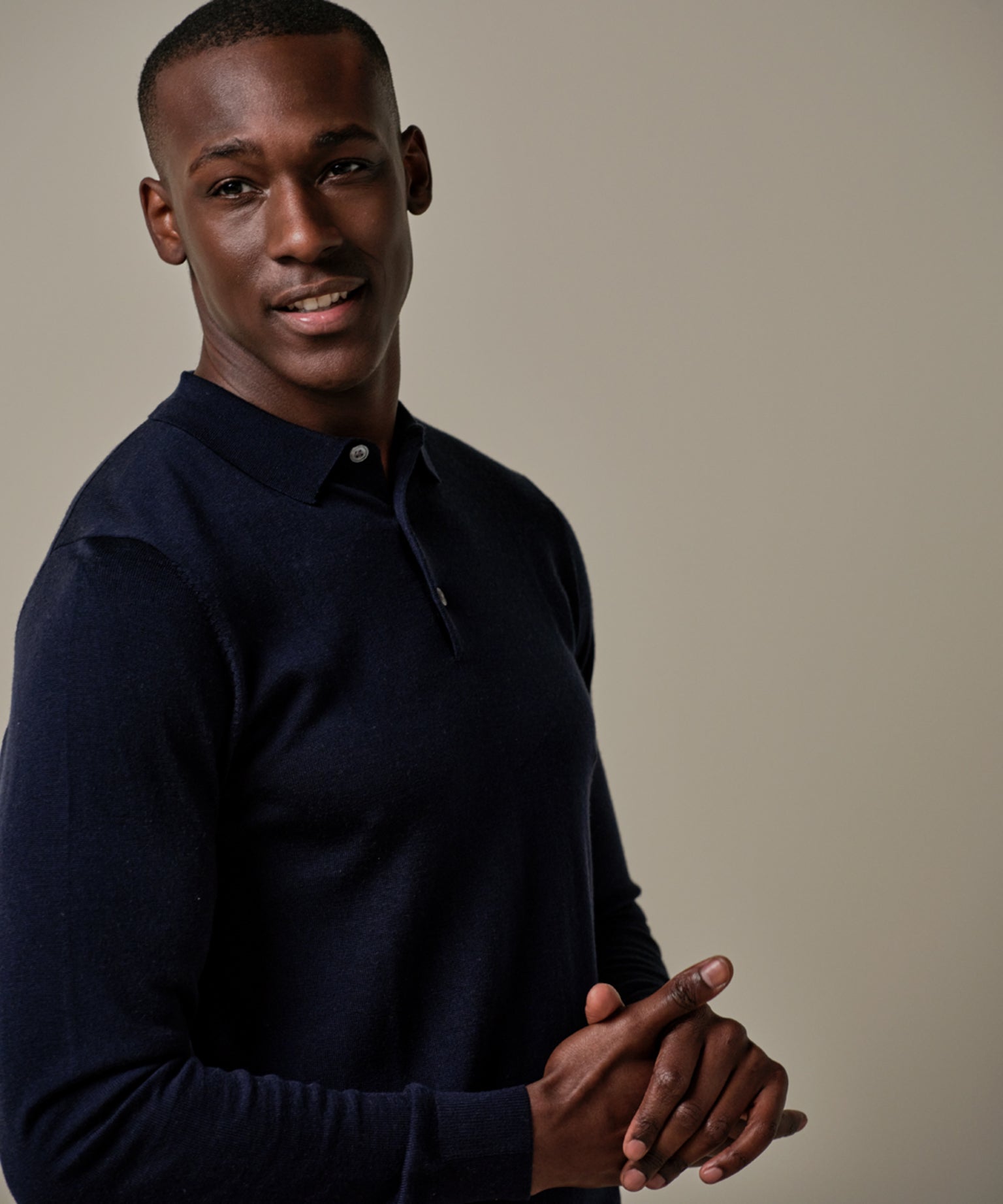 Profuomo - Langarm Poloshirt aus Merinowolle in Dunkelblau