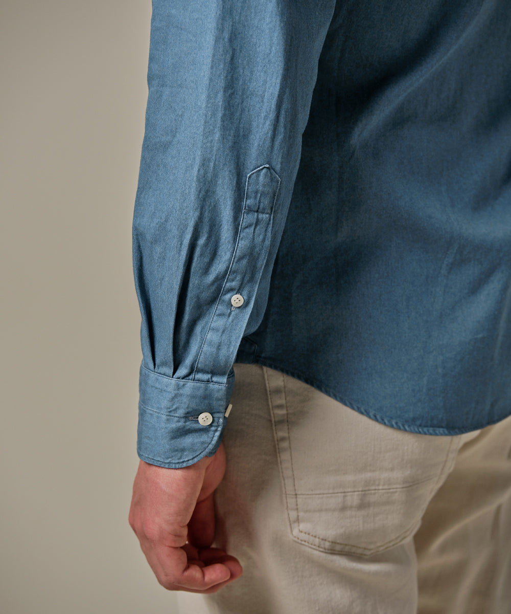 Profuomo - Stilvolles Jeanshemd aus leichtem Denim