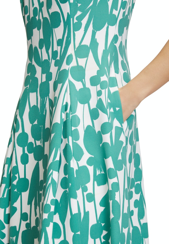 Vera Mont - Elegantes Ärmelloses Kleid mit Dunkelblau-Weißem Grafikmuster